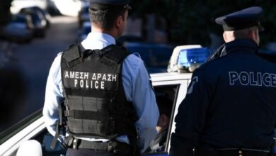Συμβαίνει στο Χαϊδάρι - H Άμεση Δράση έχει κατασκηνώσει στην οδό Πατρόκλου 5