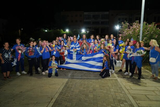 Θερμή υποδοχή στα τρομερά κορίτσια του ΑΟ Γυμναστικής Χαϊδαρίου που κατέκτησαν το χάλκινο στο Παγκόσμιο Πρωτάθλημα 15