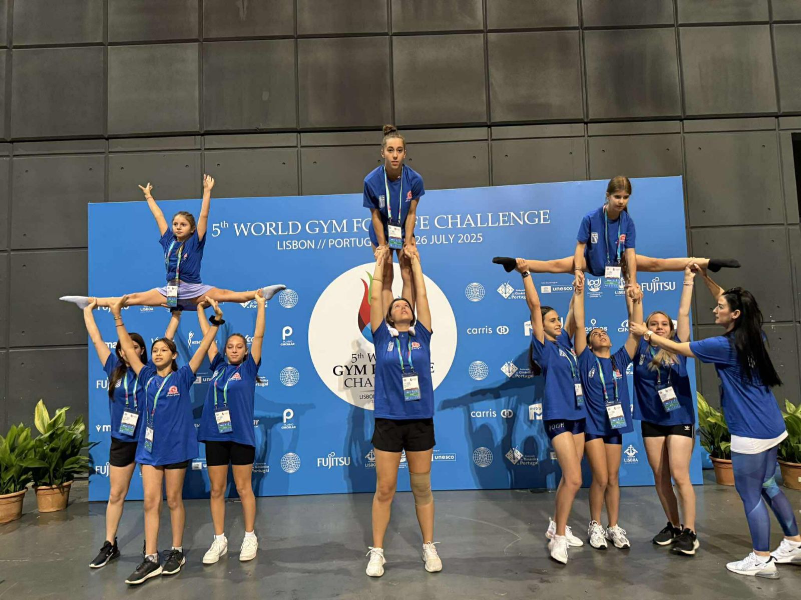 "Vamos Χαϊδάρι - Vamos Ελλάδα!" Οι χρυσές Xαϊδαριώτισσες γυμνάστριες μιλούν από τη Λισαβόνα - Βίντεο και εικόνες από την προπόνηση 5 "Vamos Χαϊδάρι - Vamos Ελλάδα!" Οι χρυσές Xαϊδαριώτισσες γυμνάστριες μιλούν από τη Λισαβόνα - Βίντεο και εικόνες από την προπόνηση 4