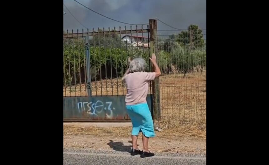 "Είναι σαν να ρίχνεις Τιτανικούς ξανά και ξανά σε παγόβουνα, ελπίζοντας κάθε φορά ότι έχεις αρκετά μπαλώματα για τα ρήγματα" 1
