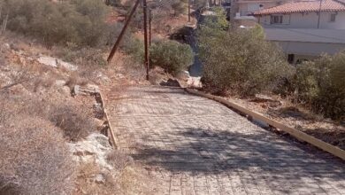 "Έναν ολόκληρο μήνα έχει διακοπεί η κυκλοφορία σε δρόμο της πόλης" 9