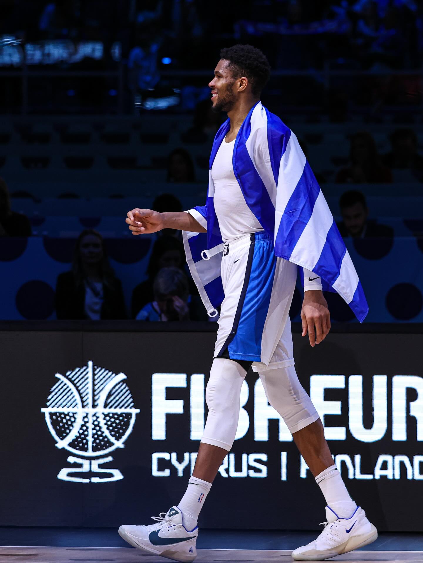 Τα τρία αδέρφια από τα Σεπόλια και η γαλάζια καρδιά 3