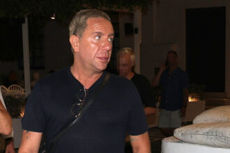 Ο Μαζωνάκης και το ατελείωτο πανηγύρι της παρακμής! 33