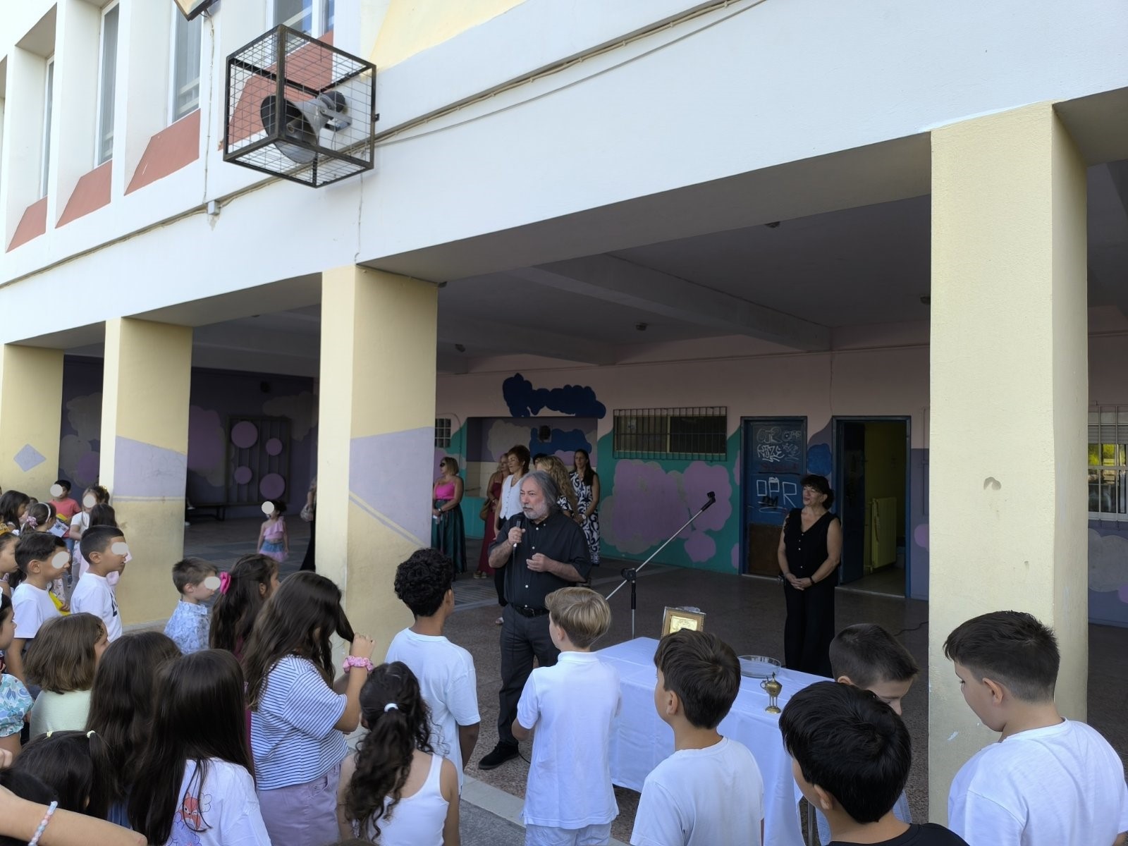 Ο αγιασμός στα σχολεία του Χαϊδαρίου 3