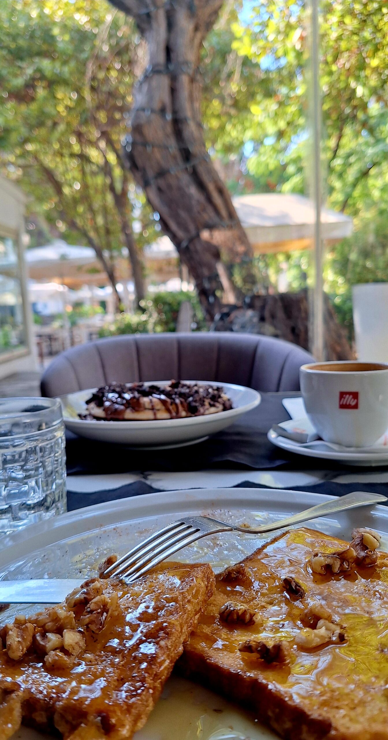 Φθινοπωρινό Βrunch στη «Γιορτή»: όταν η εποχή συναντά τη γεύση 4 Φθινοπωρινό Βrunch στη «Γιορτή»: όταν η εποχή συναντά τη γεύση 3