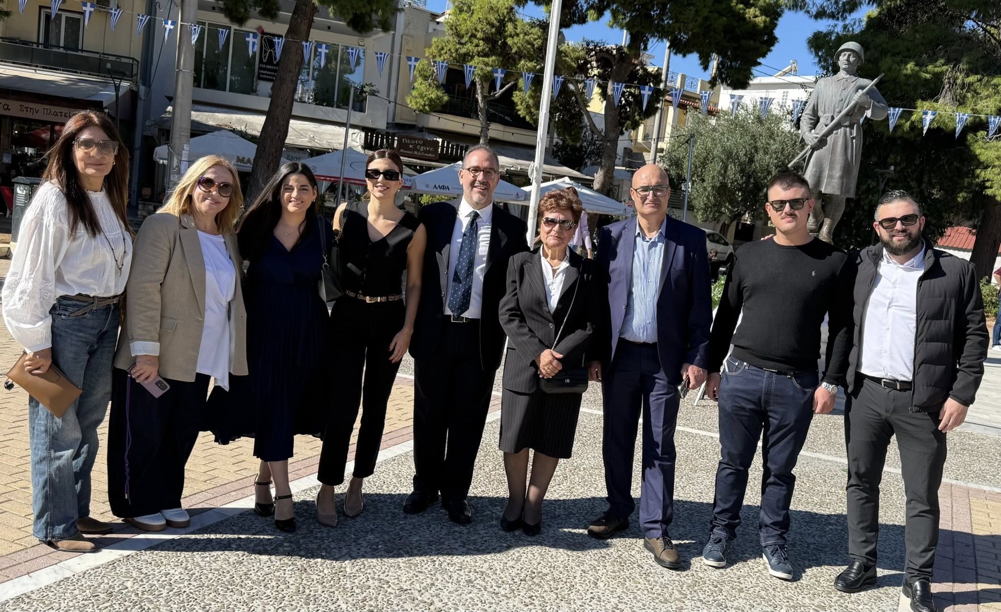 Με λαμπρότητα στο Χαϊδάρι οι εκδηλώσεις για την Εθνική Εορτή της 28ης Οκτωβρίου 14 Με λαμπρότητα στο Χαϊδάρι οι εκδηλώσεις για την Εθνική Εορτή της 28ης Οκτωβρίου 13