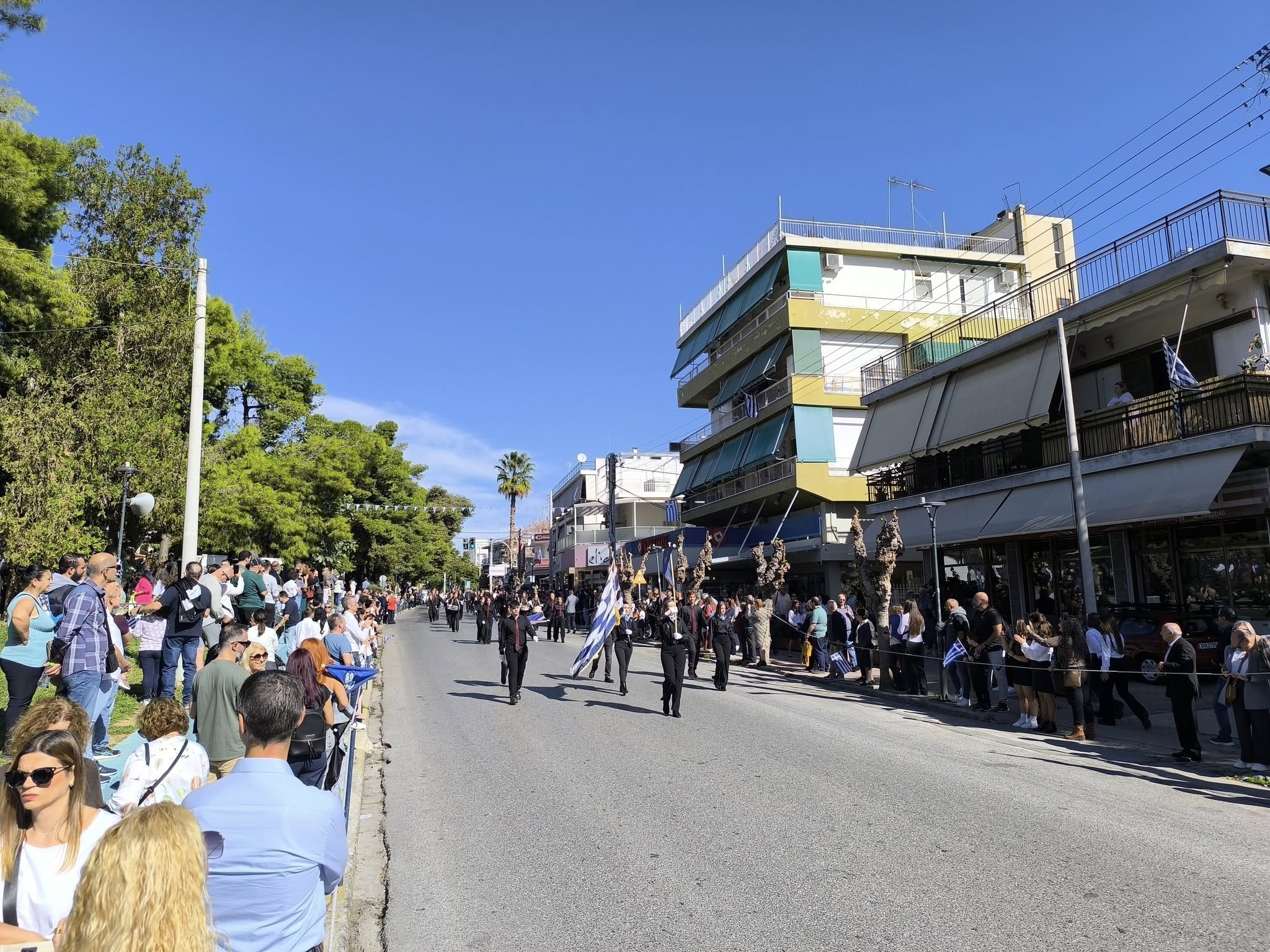 Με λαμπρότητα στο Χαϊδάρι οι εκδηλώσεις για την Εθνική Εορτή της 28ης Οκτωβρίου 26 Με λαμπρότητα στο Χαϊδάρι οι εκδηλώσεις για την Εθνική Εορτή της 28ης Οκτωβρίου 25