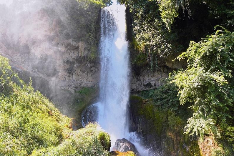"Παραμυθοχώρα", Λουτρά Πόζαρ - Το ολοκαίνουργιο χριστουγεννιάτικο χωριό στην Ελλάδα 5 Παραμυθοχώρα