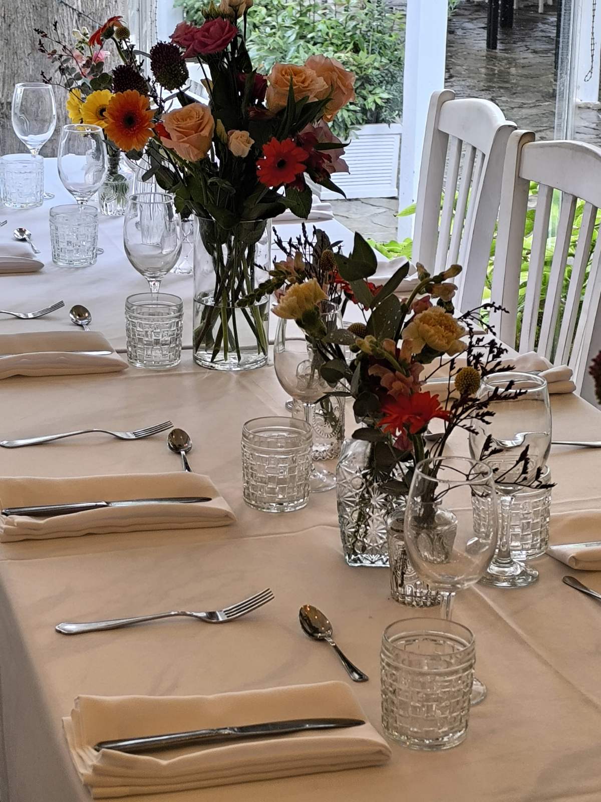 «Γιορτή»: Το ιδανικό εστιατόριο για μια αξέχαστη βάπτιση 4 «Γιορτή»: Το ιδανικό εστιατόριο για μια αξέχαστη βάπτιση 3