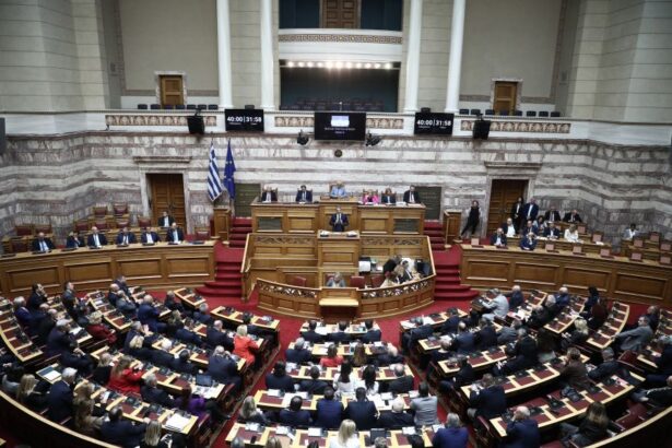 Τρύφωνας Δάρας: Στο απυρόβλητο το μονοπώλιο της εταιρείας των εθνικών καναλαρχών! 35