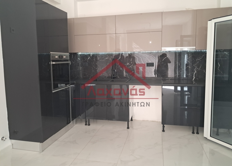 Πωλείται διαμέρισμα στο Δάσος Χαϊδαρίου 11