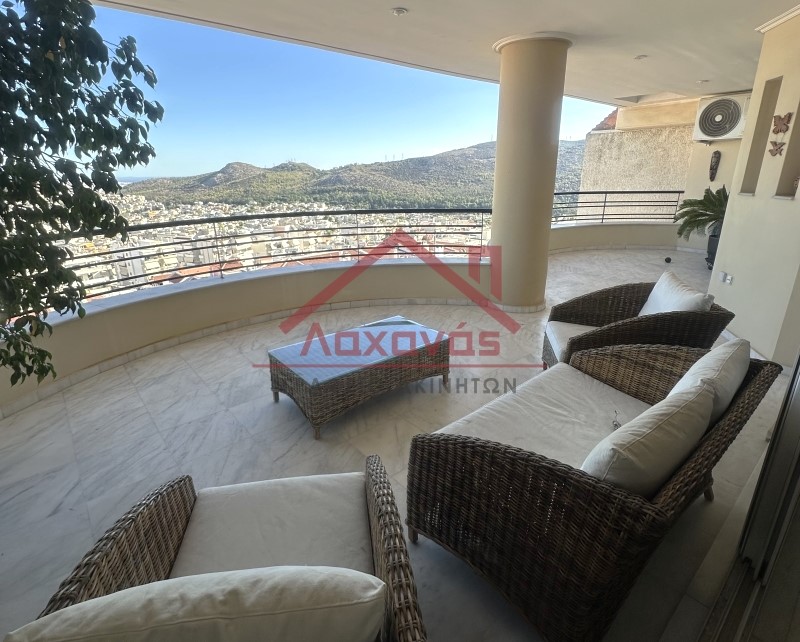 Πωλείται μονοκατοικία στο Χαϊδάρι. Πανοραμική θέα, πισίνα, κήπος 1