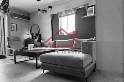 Αγία Βαρβάρα - Κορυδαλλός: Πωλείται ανακαινισμένο διαμέρισμα 92 τμ., 210.000 €, κοντά στο Μετρό 15