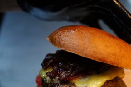 Palatino Pizzeria: Από την νόστιμη πίτσα μέχρι τα πιο λαχταριστά burgers του Χαϊδαρίου 5