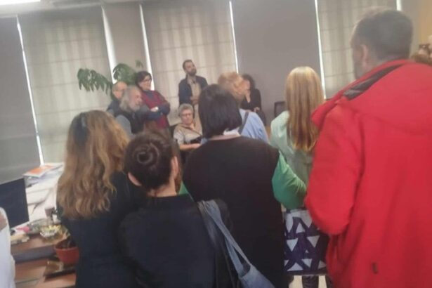 Συγκέντρωση διαμαρτυρίας στο γραφείο του Μιχάλη Σελέκου 127
