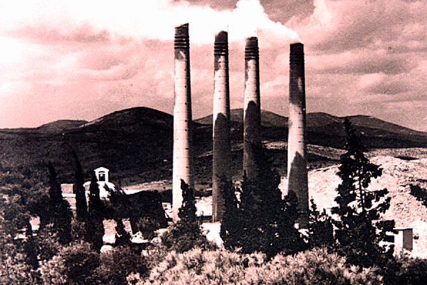 Στην Ελευσίνα τα φουγάρα γίνονται μνήμη: Η ιστορία του εργατικού κινήματος στο προσκήνιο 115