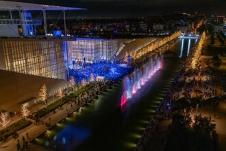 Ο Χριστουγεννιάτικος Κόσμος του "Σταύρος Νιάρχος" ζωντανεύει! 31