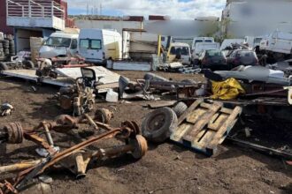 Έφοδος σε μάντρα διάλυσης αυτοκινήτων για βαριά ρύπανση 29