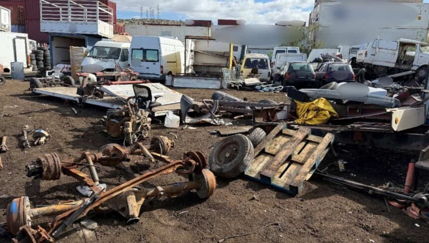 Έφοδος σε μάντρα διάλυσης αυτοκινήτων για βαριά ρύπανση 1