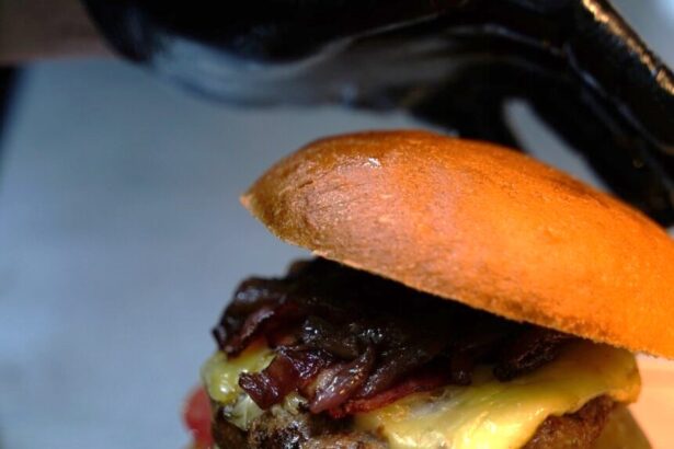 Palatino Pizzeria: Από την νόστιμη πίτσα μέχρι τα πιο λαχταριστά burgers του Χαϊδαρίου 87