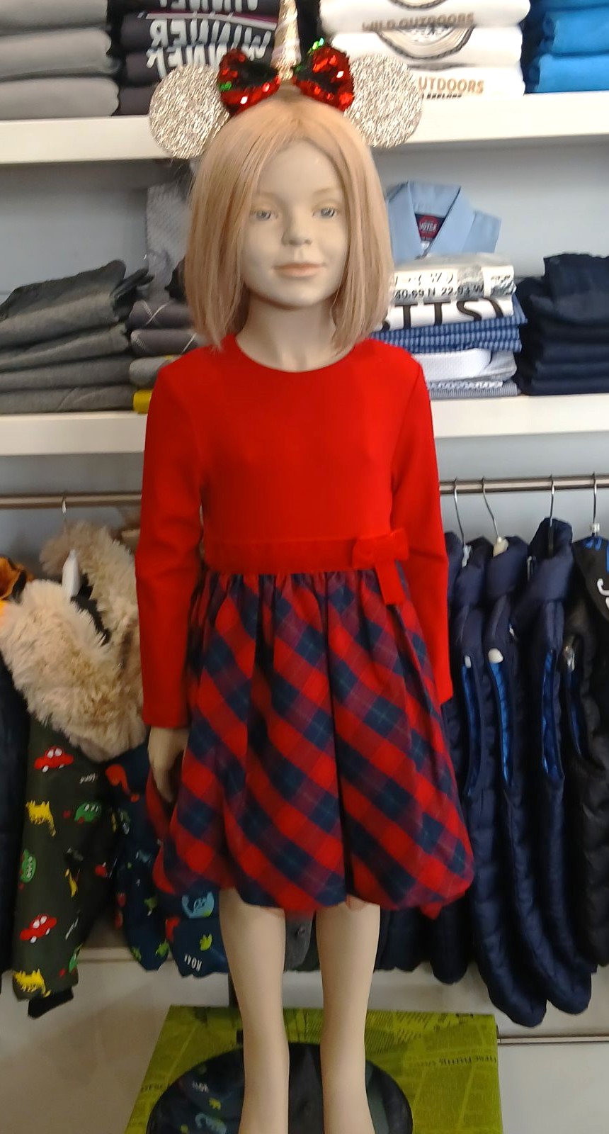 "Ηώ", Χαϊδάρι: Μια γιορτινή βιτρίνα γεμάτη φως και αγάπη - Δείτε φωτογραφίες 33