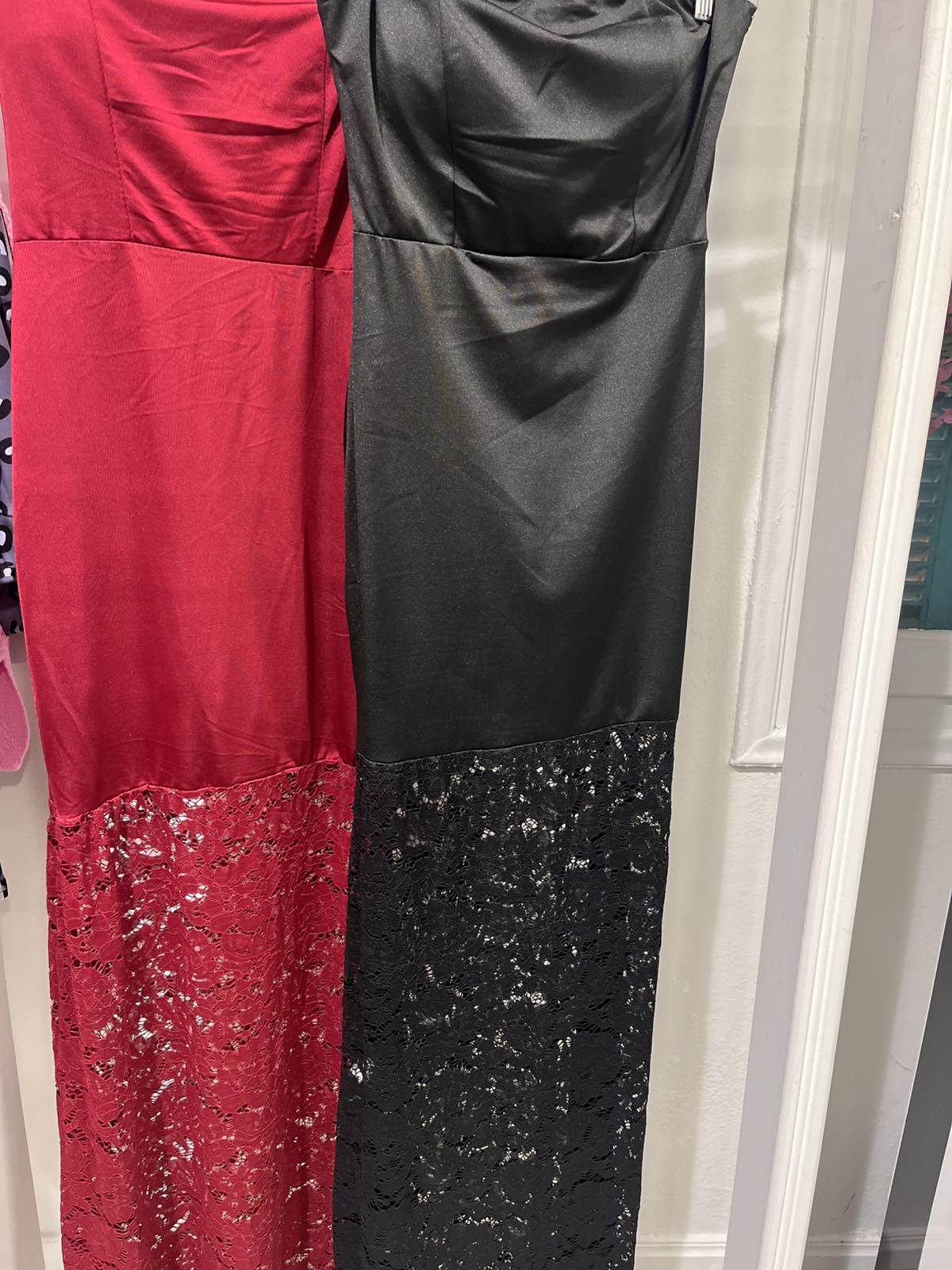 Δείτε τη λαμπερή συλλογή ρούχων του Be Queen και βρείτε το outfit σας για κάθε στιγμή των γιορτών! 24 Δείτε τη λαμπερή συλλογή ρούχων του Be Queen και βρείτε το outfit σας για κάθε στιγμή των γιορτών! 23