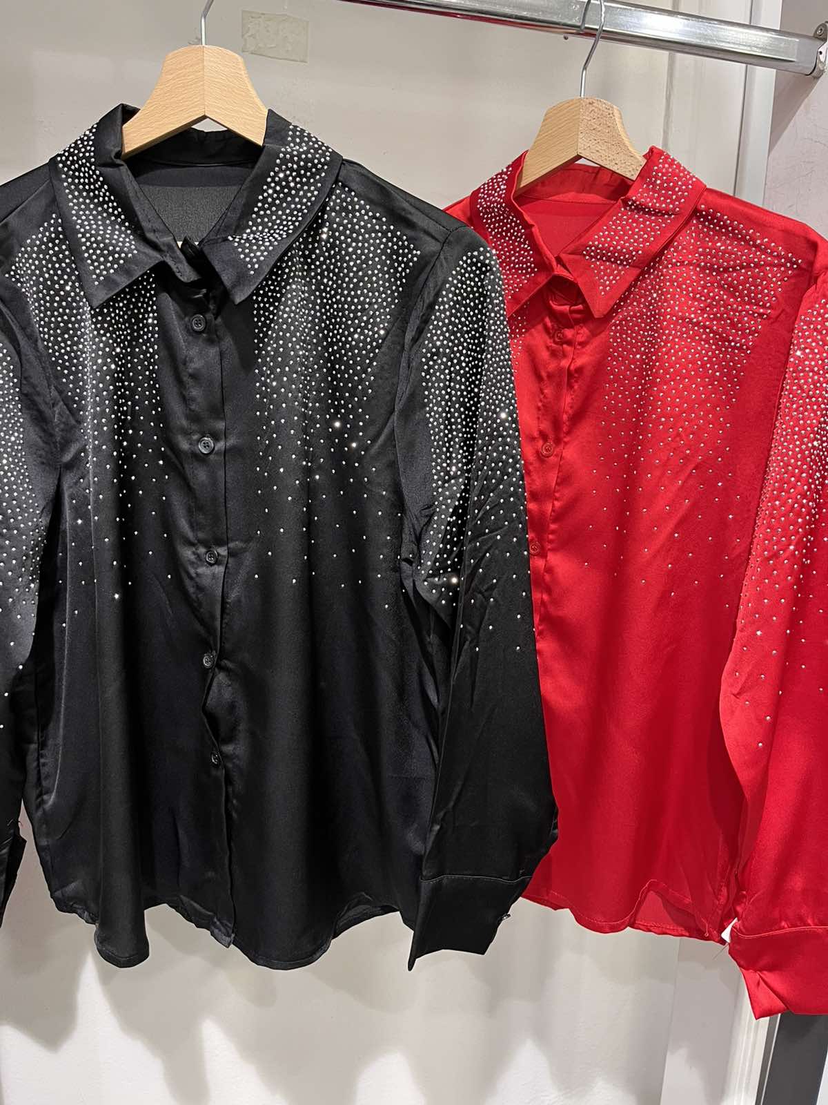 Δείτε τη λαμπερή συλλογή ρούχων του Be Queen και βρείτε το outfit σας για κάθε στιγμή των γιορτών! 36 Δείτε τη λαμπερή συλλογή ρούχων του Be Queen και βρείτε το outfit σας για κάθε στιγμή των γιορτών! 35