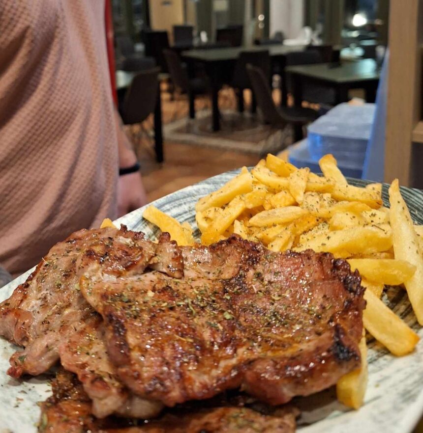 Πωλείται ταβέρνα στο Χαϊδάρι 1