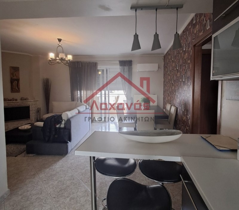 Νίκαια, πωλείται διαμέρισμα 86 τμ. στον 5ο όροφο 4 Νίκαια, πωλείται διαμέρισμα 86 τμ. στον 5ο όροφο 3