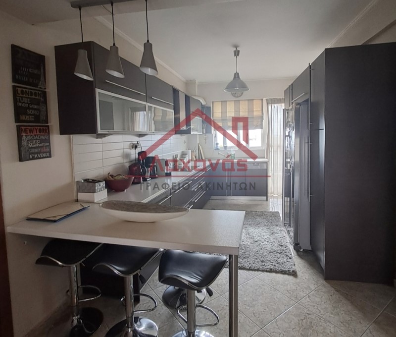 Νίκαια, πωλείται διαμέρισμα 86 τμ. στον 5ο όροφο 6 Νίκαια, πωλείται διαμέρισμα 86 τμ. στον 5ο όροφο 5