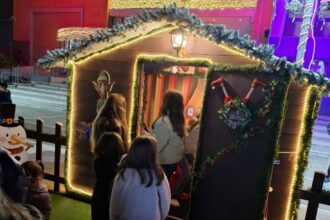 Άνοιξε το Χριστουγεννιάτικο Χωριό του Δήμου Χαϊδαρίου 25