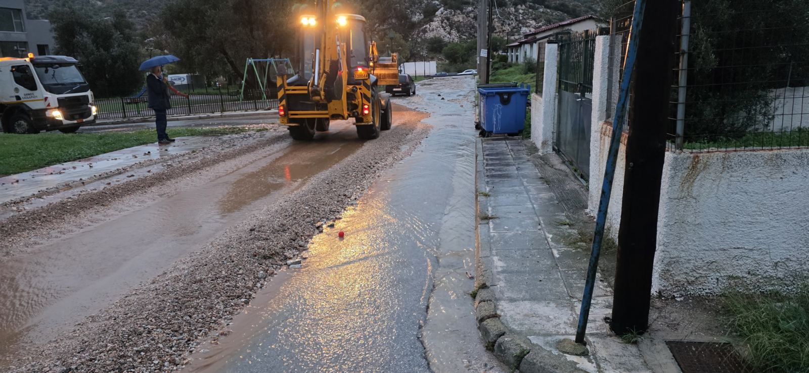 Η κακοκαιρία Byron έπληξε το Χαϊδάρι - Πού δημιουργήθηκαν τα σοβαρότερα προβλήματα 11