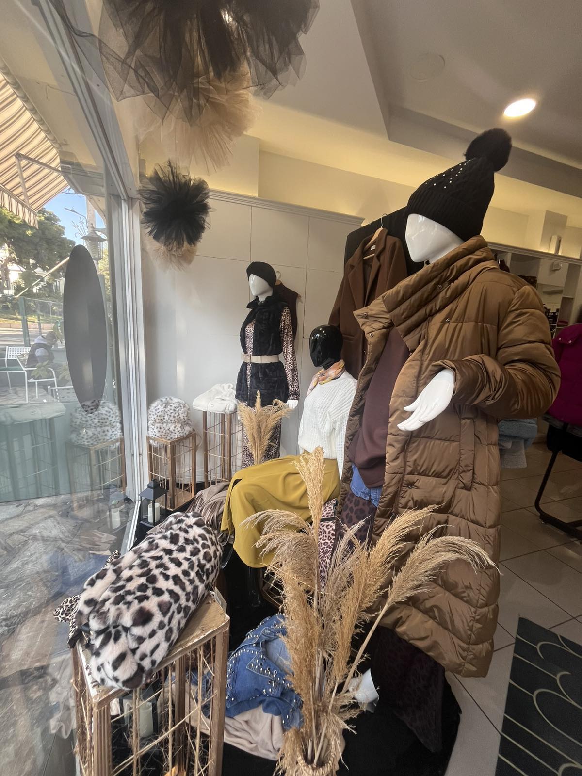 Be Queen οf Fashion: ΟΛΑ τα χειμερινά κομμάτια στα 10€ και 20€! 3