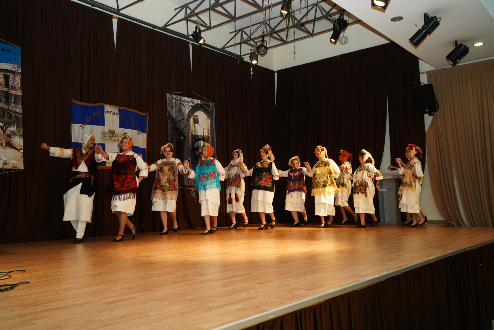 Απίστευτη κοσμοσυρροή στη Γιορτή Πίτας του Συλλόγου Πυργούσων 7