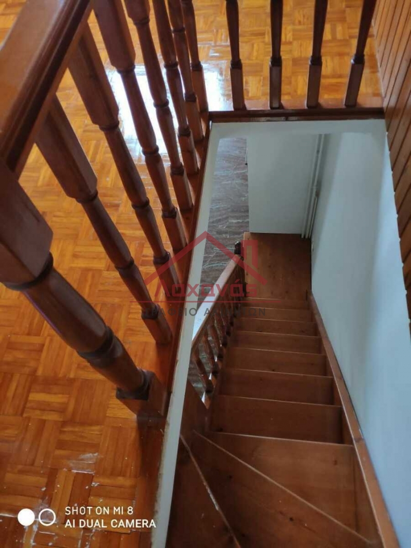 Ευκαιρία τώρα: Πωλείται μεζονέτα στην Πετρούπολη, που συνδυάζει άνεση και λειτουργικότητα 13