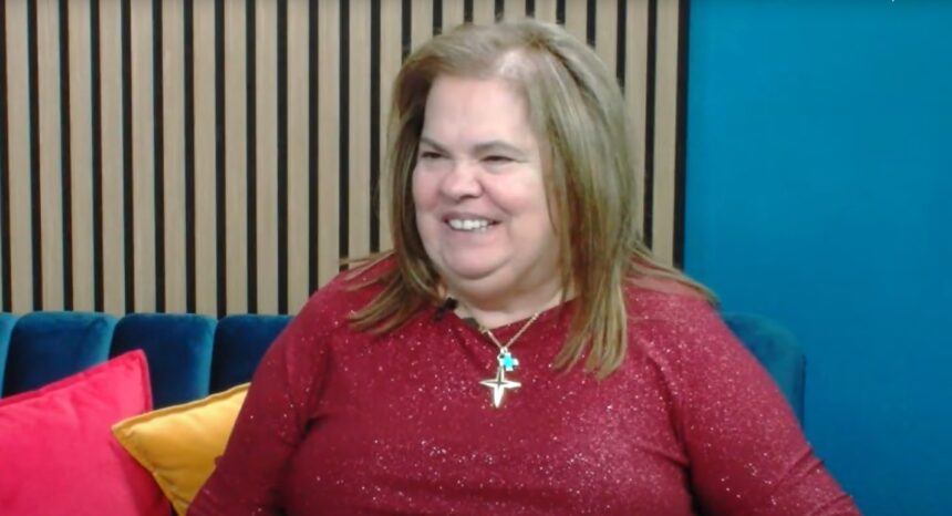 Η Έφη Θώδη μιλάει για τα παιδικά χρόνια της στο χωριό 1