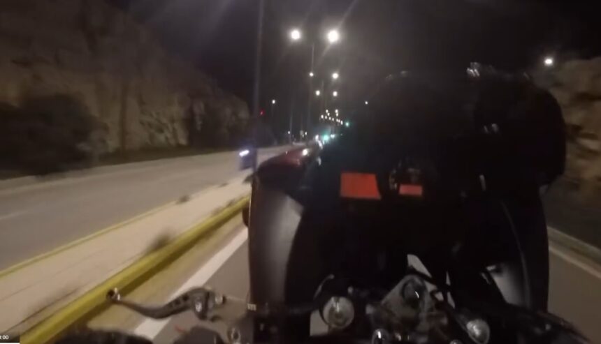 Ενέδρα σε τρία άτομα που έτρεχαν με μηχανές και έκαναν σούζες στη Λεωφόρο Αθηνών 1