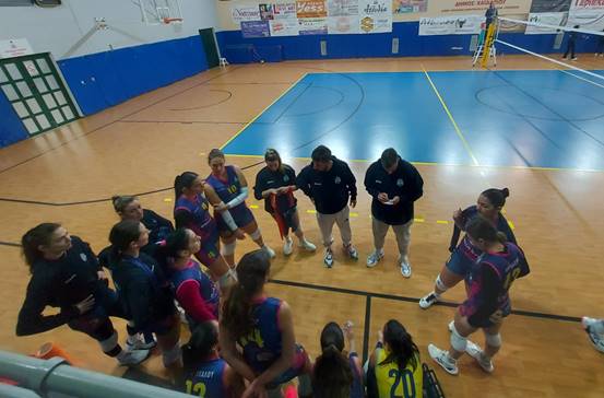 Συνεχίζουν πρώτες και αήττητες! 9