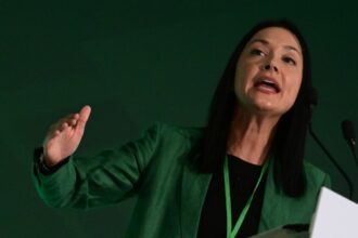 Νάντια Γιαννακοπούλου: Δήλωση στήριξης της διεκδίκησης του Πάρκου Νεολαίας από τον Δήμο Χαϊδαρίου 25