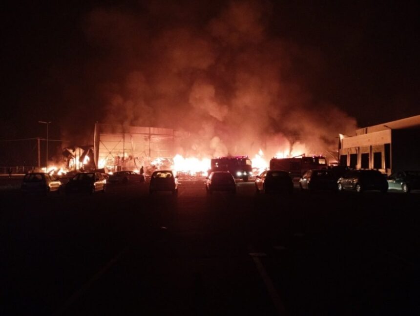 Στον Εισαγγελέα οι τρεις συλληφθέντες για τη φονική έκρηξη στη "Βιολάντα" 1