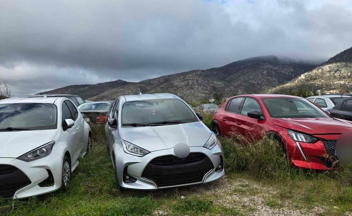 Τεράστιοι τζίροι για σπείρα κλεφτών ΙΧ - Πλαστά έγγραφα, διαλυτήρια και αγγελίες πώλησης σε ιστοσελίδες 5