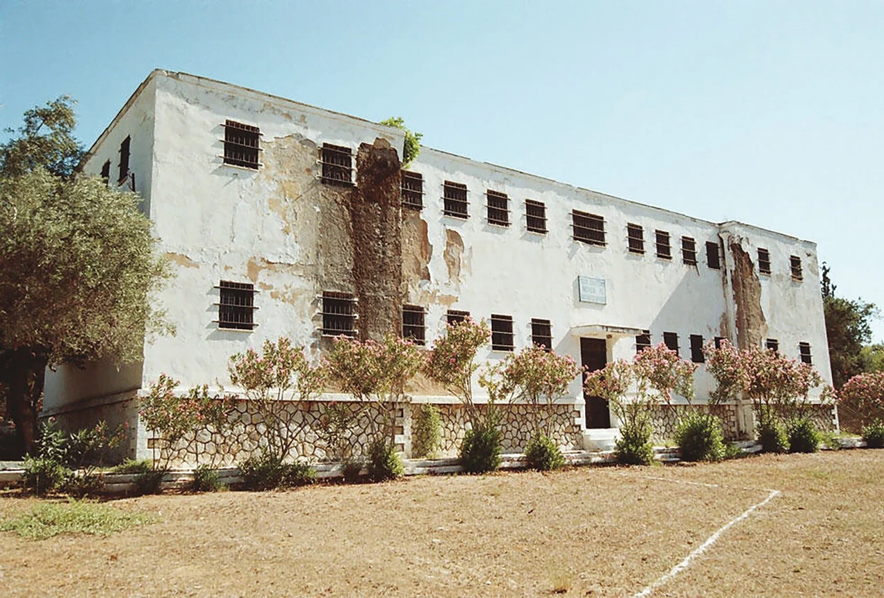 Διευκρινίσεις - αποκατάσταση λαθεμένων πληροφοριών για το Μπλοκ 15 3