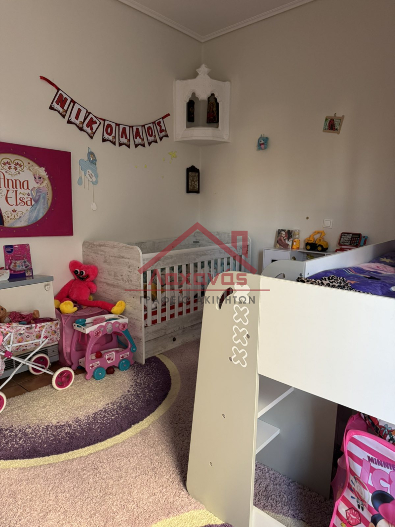 Ενοικιάζεται διαμέρισμα στο Περιστέρι 8 Ενοικιάζεται διαμέρισμα στο Περιστέρι 7