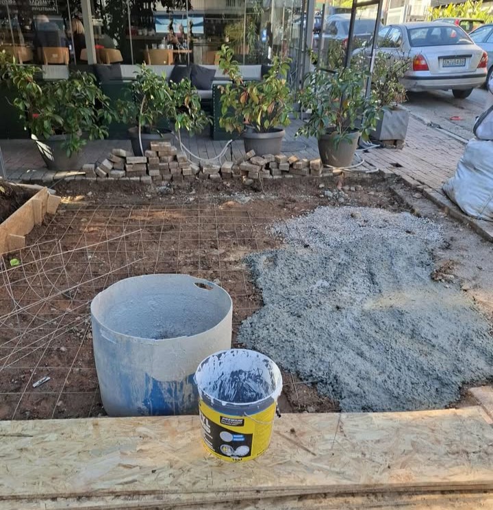 Καραϊσκάκη και Πλαστήρα: Αντί νέου δέντρου, τσιμέντο 3