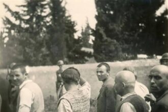 Πανελλήνιο ρίγος για τα φωτογραφικά ντοκουμέντα των "200" - ΚΚΕ: Ανήκουν στην Καισαριανή και το Χαϊδάρι 29