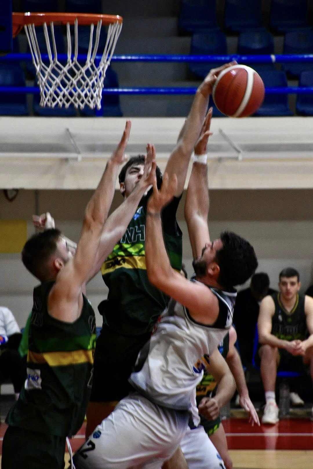 Μεγάλη απόδραση της Δάφνης από το Ηράκλειο! 4 Μεγάλη απόδραση της Δάφνης από το Ηράκλειο! 3