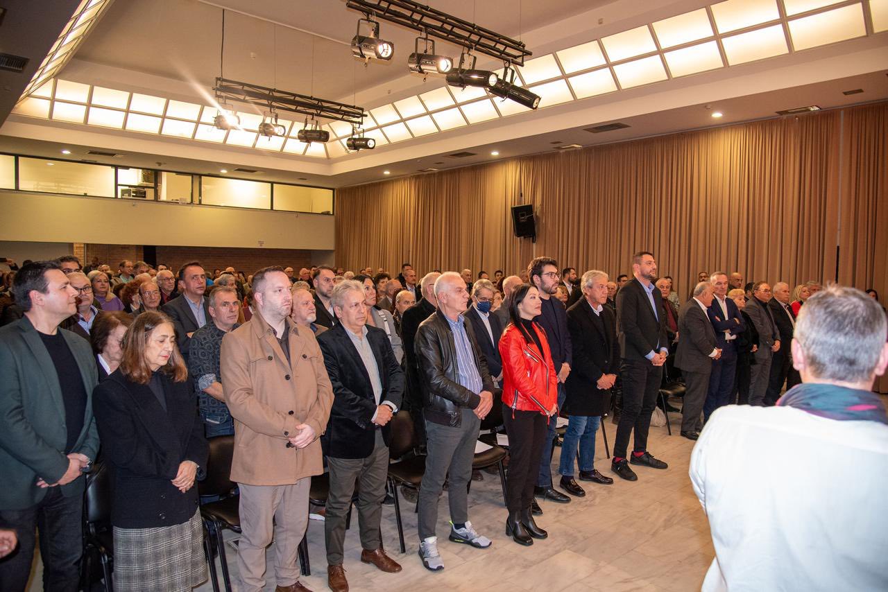 Πλήθος κόσμου στη βασιλόπιτα του "Χαϊδάρι Ξανά" – Αιχμές για τα οικονομικά του Δήμου και πολιτική εστίαση στην επόμενη αναμέτρηση 6 Πλήθος κόσμου στη βασιλόπιτα του "Χαϊδάρι Ξανά" – Αιχμές για τα οικονομικά του Δήμου και πολιτική εστίαση στην επόμενη αναμέτρηση 5