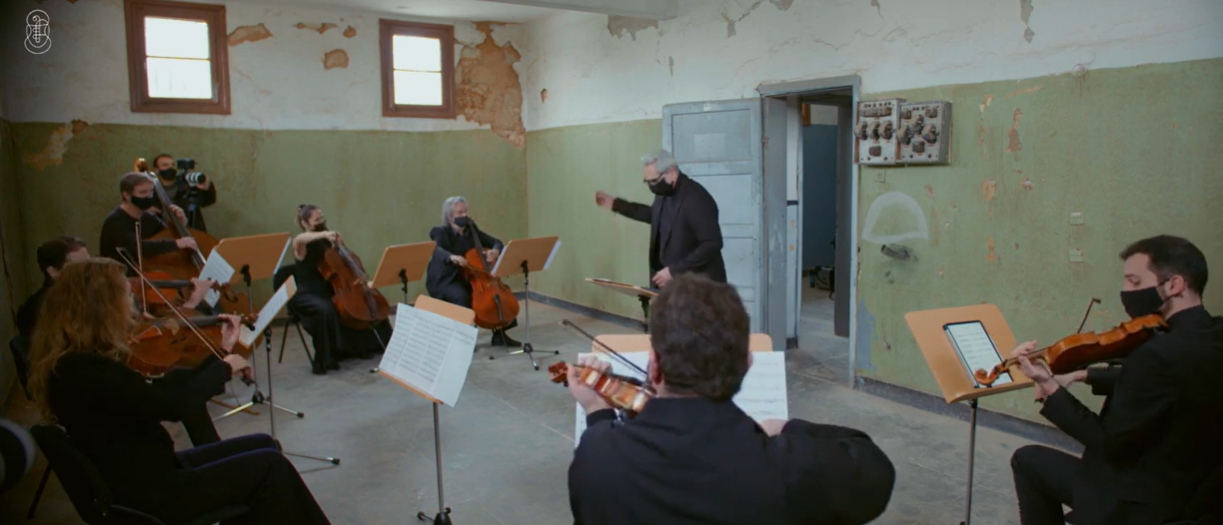 Διευκρινίσεις - αποκατάσταση λαθεμένων πληροφοριών για το Μπλοκ 15 7