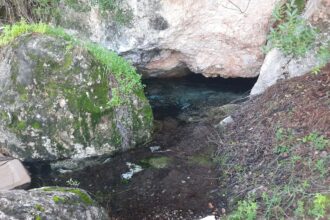 Το "θαύμα" έγινε, κελαρύζει και πάλι η μοναδική πηγή του Ποικίλου 23