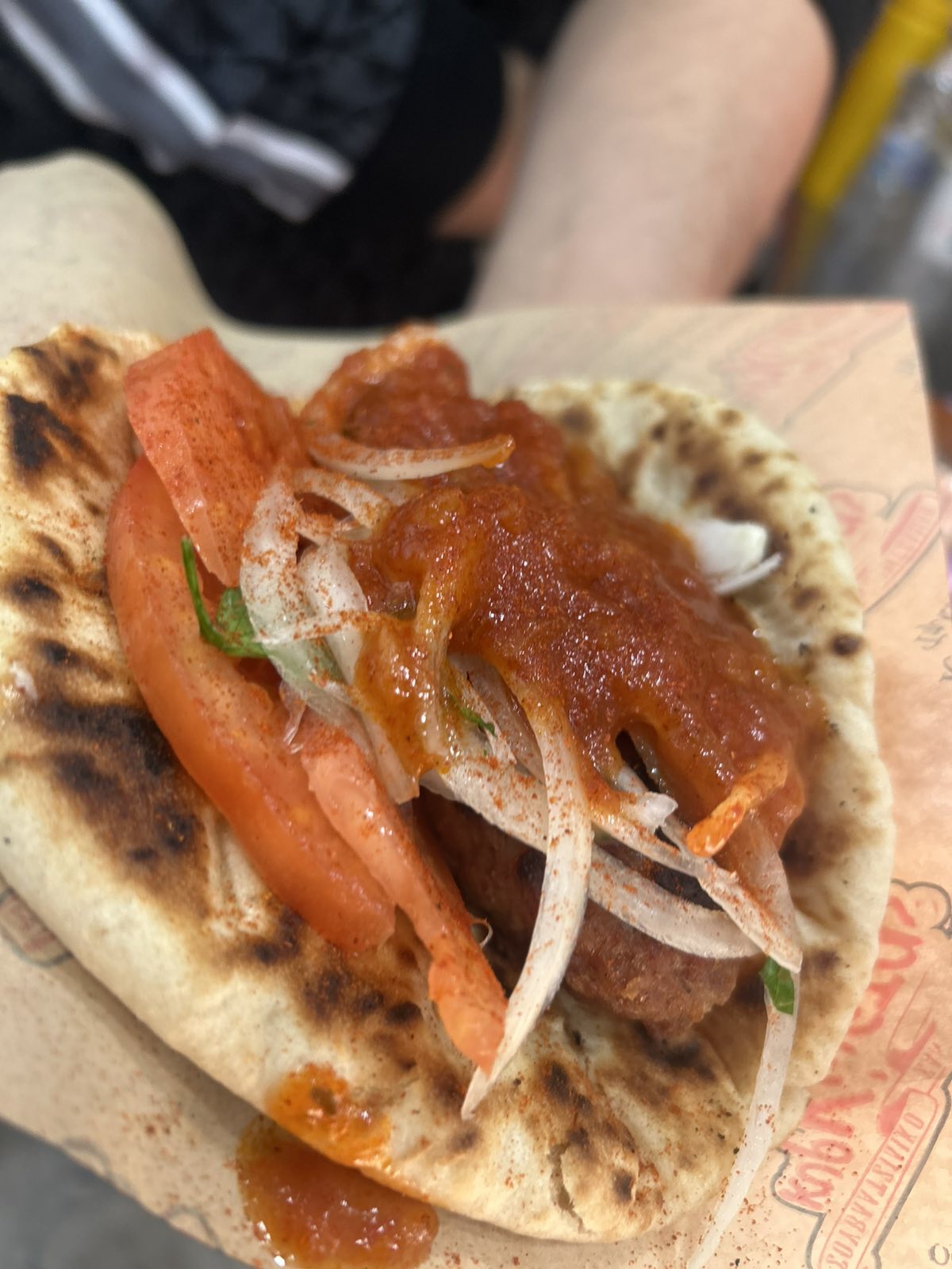 Ο «Κύρ Κώστας» είναι το νέο γευστικό σημείο της οδού Κύπρου - Τα Highlights και η ιστορία του 3